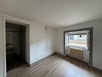 APPARTEMENT T2 A LOUER - ST ETIENNE - 42 m2 - 430 &euro; charges comprises par mois