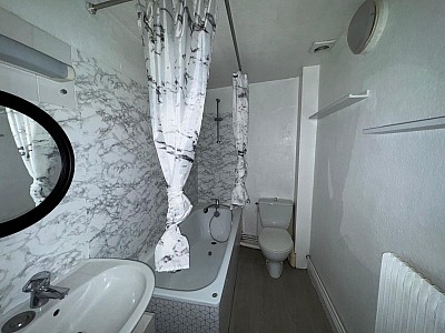 APPARTEMENT T2 A LOUER - ST ETIENNE - 42 m2 - 430 &euro; charges comprises par mois