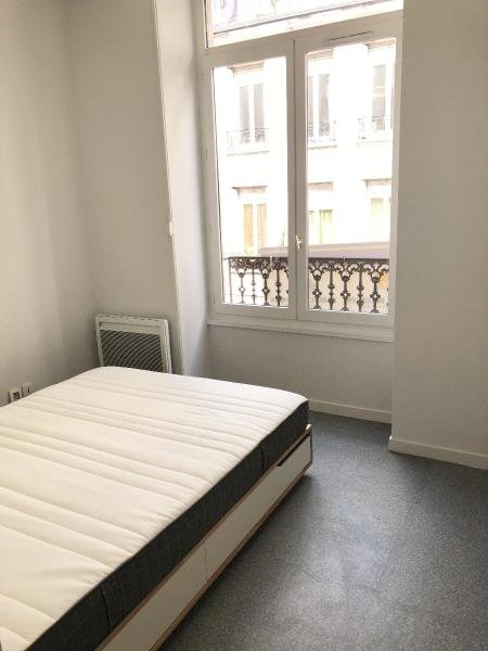 APPARTEMENT T2 A LOUER - ST ETIENNE - 29.48 m2 - 430 &euro; charges comprises par mois