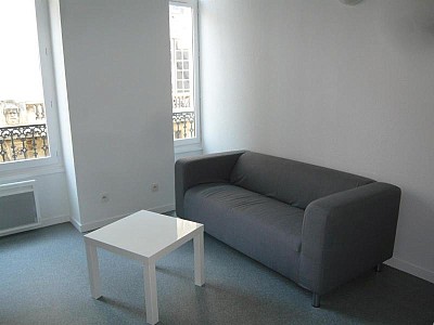 APPARTEMENT T2 A LOUER - ST ETIENNE - 29.48 m2 - 430 &euro; charges comprises par mois
