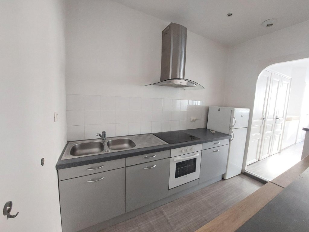 APPARTEMENT T2 A LOUER - ST ETIENNE - 80 m2 - 545 &euro; charges comprises par mois