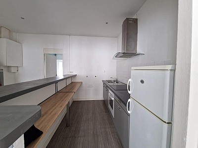 APPARTEMENT T2 A LOUER - ST ETIENNE - 80 m2 - 545 € charges comprises par mois