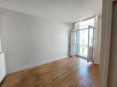 APPARTEMENT T2 A LOUER - ST ETIENNE - 39.36 m2 - 415 &euro; charges comprises par mois