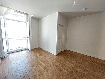 APPARTEMENT T2 A LOUER - ST ETIENNE - 39.36 m2 - 415 &euro; charges comprises par mois