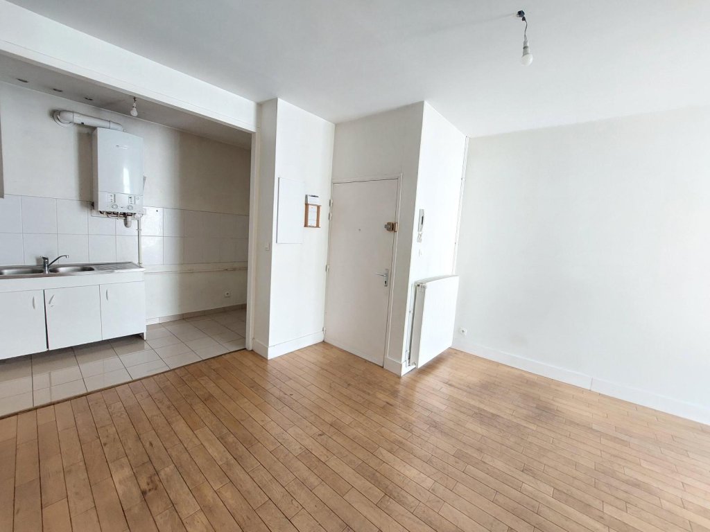 APPARTEMENT T2 A LOUER - ST ETIENNE - 39.36 m2 - 415 &euro; charges comprises par mois