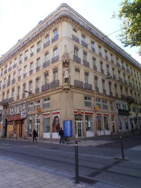 APPARTEMENT T2 A LOUER - ST ETIENNE - 65.72 m2 - 615 &euro; charges comprises par mois