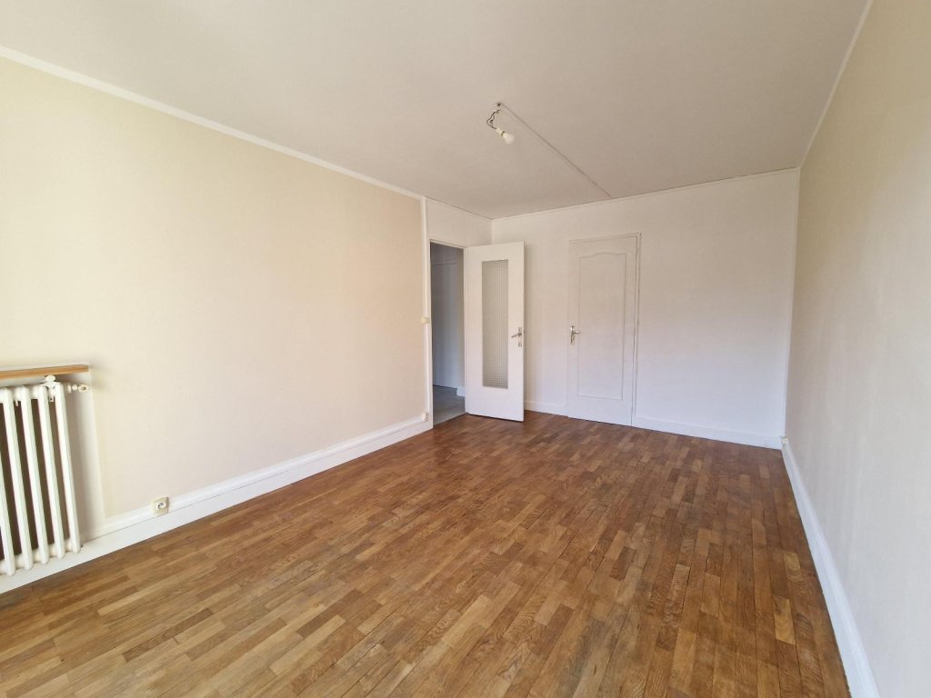 APPARTEMENT T2 A LOUER - ST ETIENNE - 43.03 m2 - 560 &euro; charges comprises par mois