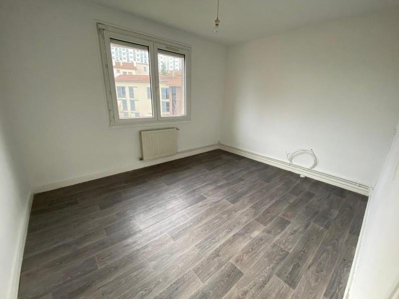 APPARTEMENT T2 A LOUER - ST ETIENNE - 45 m2 - 343 &euro; charges comprises par mois