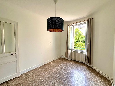 APPARTEMENT T2 A LOUER - ST ETIENNE - 53.85 m2 - 524 &euro; charges comprises par mois