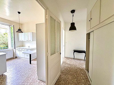 APPARTEMENT T2 A LOUER - ST ETIENNE - 53.85 m2 - 524 &euro; charges comprises par mois