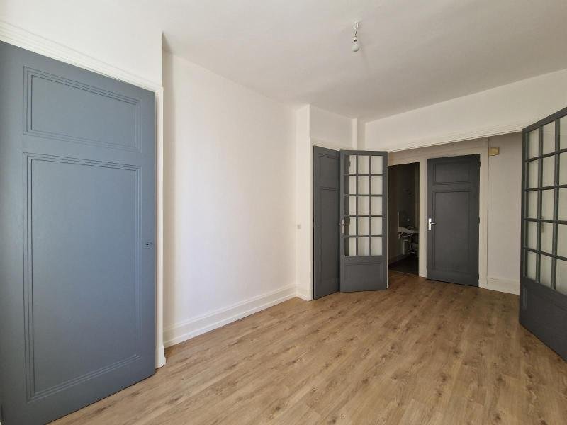APPARTEMENT T2 A LOUER - ST ETIENNE - 51.52 m2 - 590 &euro; charges comprises par mois