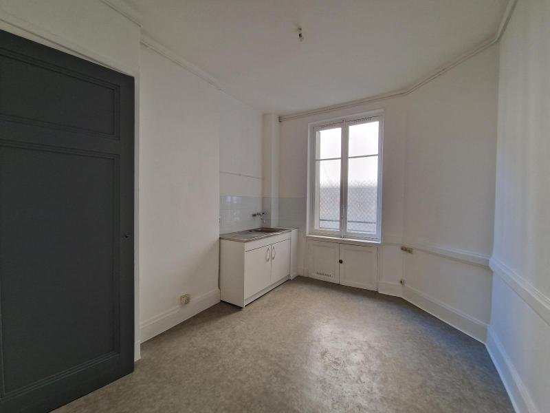 APPARTEMENT T2 A LOUER - ST ETIENNE - 51.52 m2 - 590 &euro; charges comprises par mois