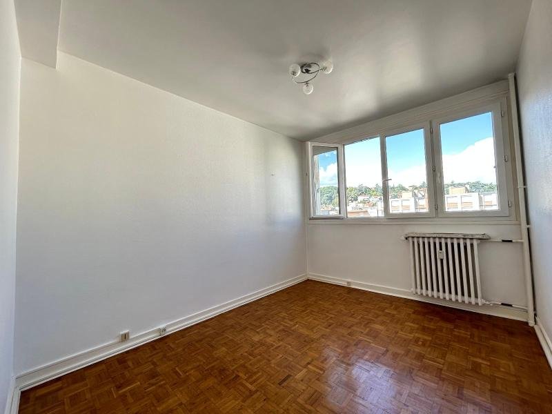 APPARTEMENT T2 A LOUER - ST ETIENNE - 43.3 m2 - 535 &euro; charges comprises par mois