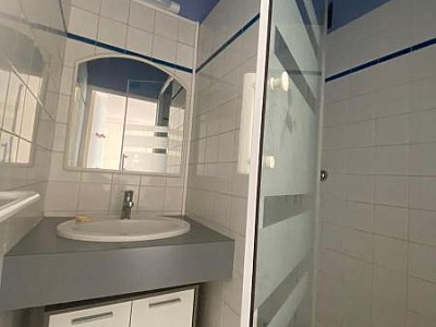 APPARTEMENT T2 A LOUER - ST ETIENNE - 43.3 m2 - 535 &euro; charges comprises par mois