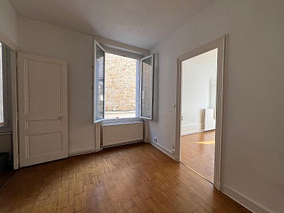 APPARTEMENT T2 A VENDRE - ST ETIENNE Centre Ville - 37.1 m2 - 54 500 &euro;