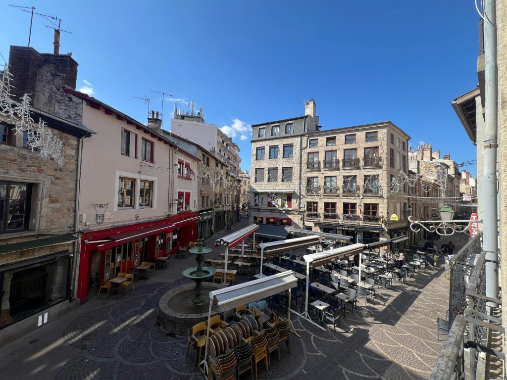 APPARTEMENT T2 A VENDRE - ST ETIENNE Centre Ville - 37.1 m2 - 54 500 &euro;
