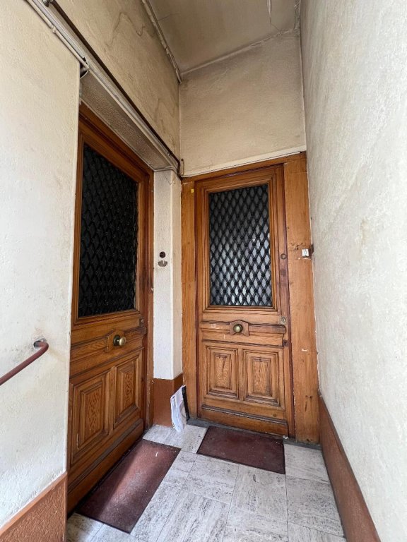 APPARTEMENT T2 A VENDRE - ST ETIENNE - 35 m2 - 33 000 &euro;