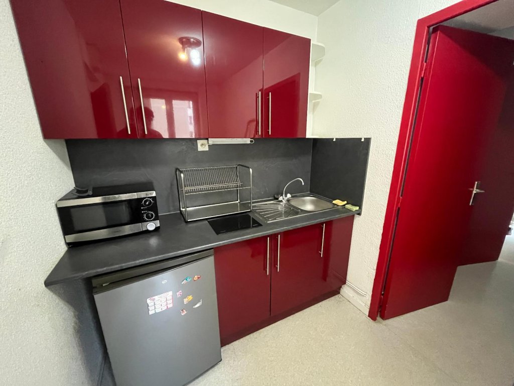 APPARTEMENT T2 A VENDRE - ST ETIENNE - 24 m2 - 33 500 &euro;