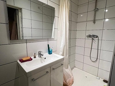 APPARTEMENT T2 A VENDRE - ST ETIENNE - 54 m2 - 35 000 &euro;