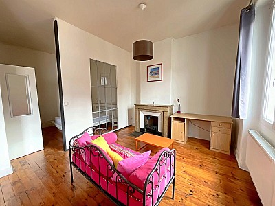 APPARTEMENT T2 A VENDRE - ST ETIENNE Centre Ville - 40.62 m2 - 59 000 &euro;