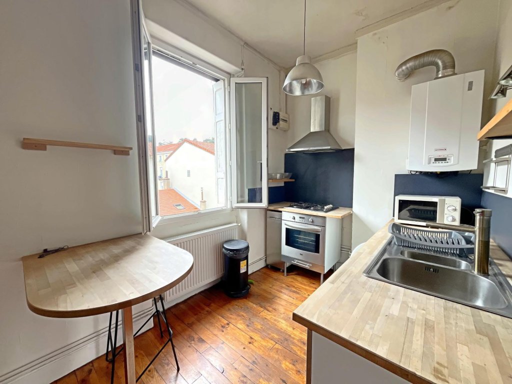 APPARTEMENT T2 A VENDRE - ST ETIENNE Centre Ville - 40.62 m2 - 59 000 &euro;