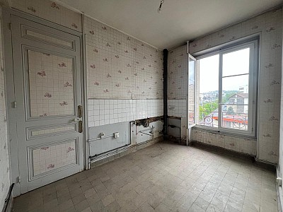 APPARTEMENT T2 A VENDRE - ST ETIENNE - 57 m2 - 45 000 &euro;