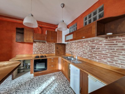 Appartement 4 pièces A LOUER - ST ETIENNE - 113 m2 - 890 &euro; charges comprises par mois