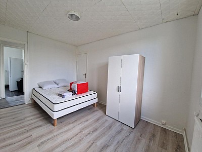 APPARTEMENT T3 A LOUER - ST ETIENNE - 52.69 m2 - 550 &euro; charges comprises par mois