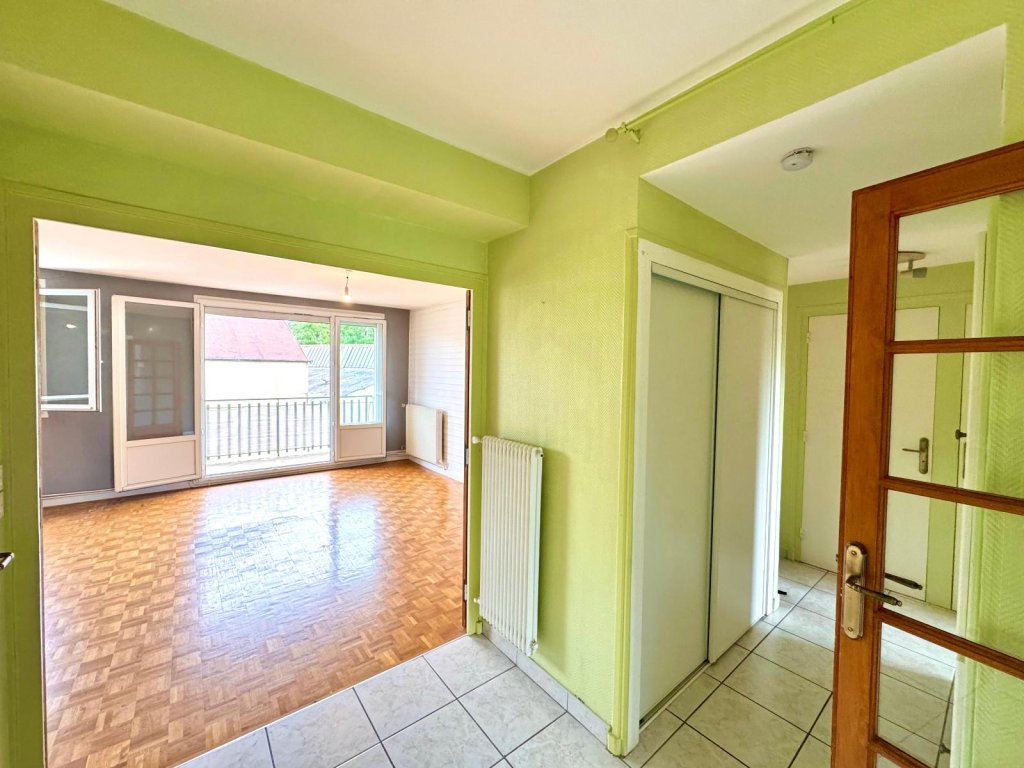 APPARTEMENT T3 A LOUER - ST ETIENNE - 76.86 m2 - 650 &euro; charges comprises par mois
