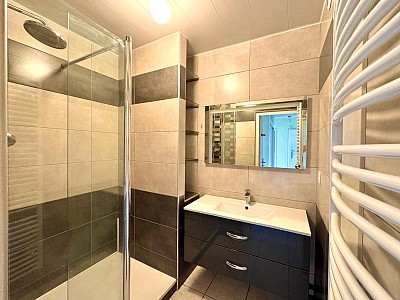 APPARTEMENT T3 A LOUER - ST ETIENNE - 76.86 m2 - 650 &euro; charges comprises par mois