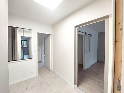 APPARTEMENT T3 A LOUER - ST ETIENNE - 65.11 m2 - 765 &euro; charges comprises par mois