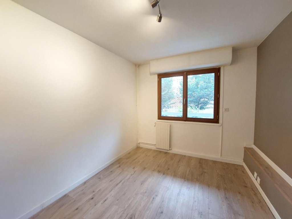 APPARTEMENT T3 A LOUER - ST ETIENNE - 65.11 m2 - 765 &euro; charges comprises par mois