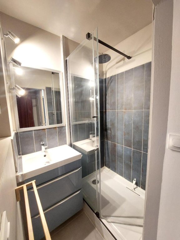 APPARTEMENT T3 A LOUER - ST ETIENNE - 65.11 m2 - 765 &euro; charges comprises par mois
