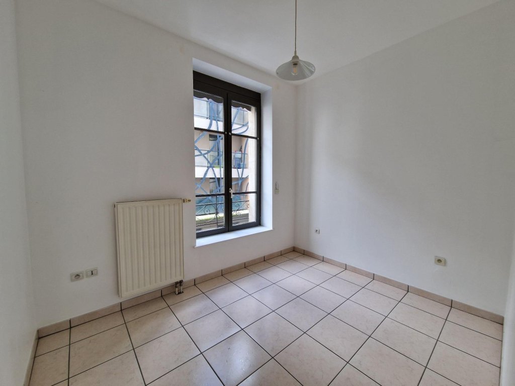 APPARTEMENT T3 A LOUER - ST ETIENNE - 72.5 m2 - 690 &euro; charges comprises par mois