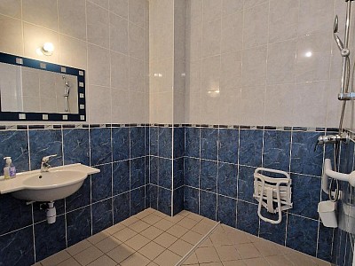 APPARTEMENT T3 A LOUER - ST ETIENNE - 72.5 m2 - 690 &euro; charges comprises par mois