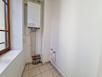 APPARTEMENT T3 A LOUER - ST ETIENNE - 72.5 m2 - 690 &euro; charges comprises par mois