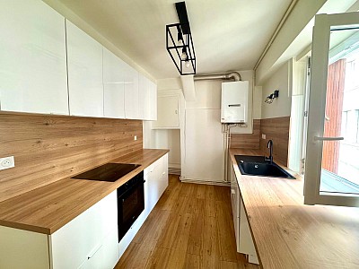 APPARTEMENT T3 A LOUER - ST ETIENNE - 84 m2 - 720 &euro; charges comprises par mois