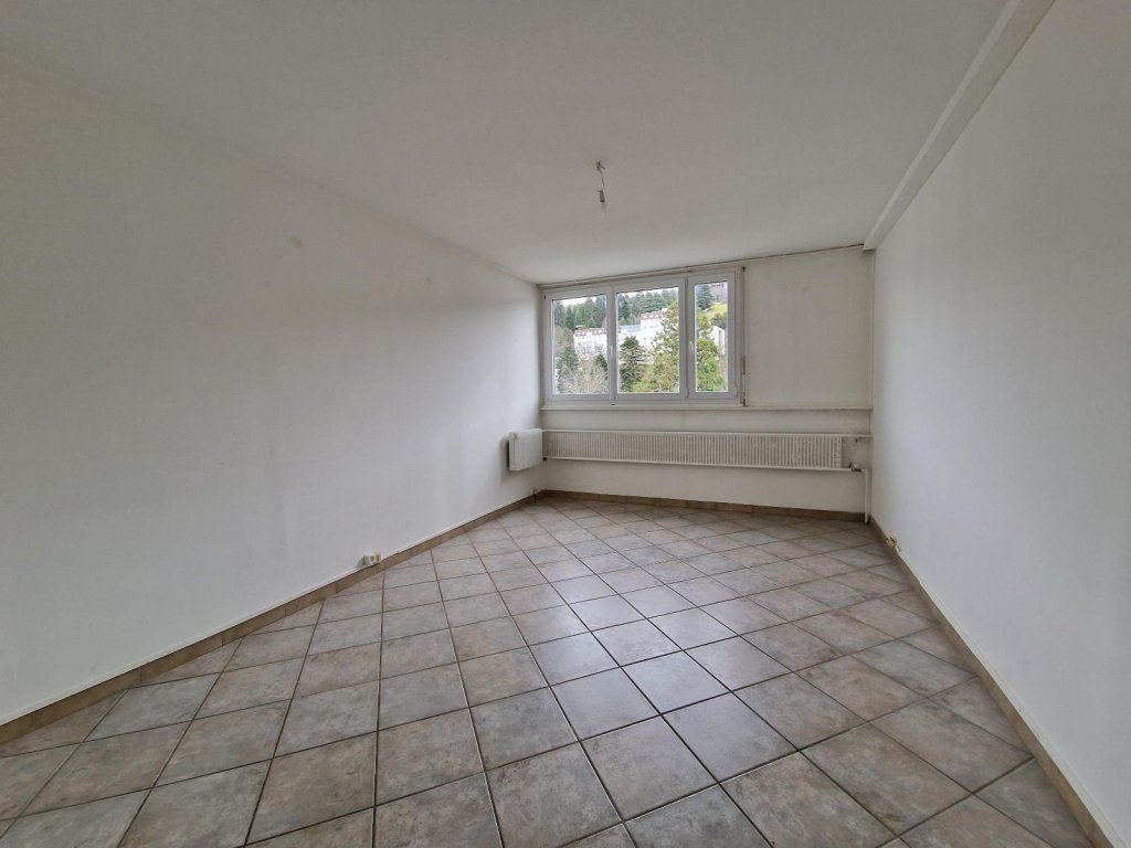 APPARTEMENT T3 A LOUER - ST ETIENNE - 64.41 m2 - 545 &euro; charges comprises par mois