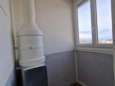 APPARTEMENT T3 A LOUER - ST ETIENNE - 64.41 m2 - 545 &euro; charges comprises par mois