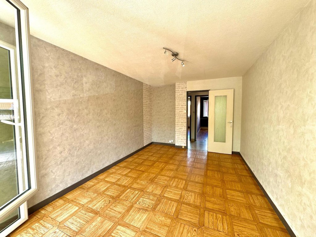 APPARTEMENT T3 A LOUER - ST ETIENNE - 57.35 m2 - 640 &euro; charges comprises par mois