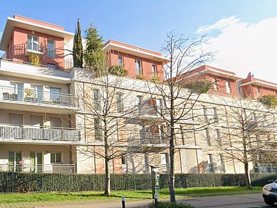 APPARTEMENT T3 A LOUER - ST ETIENNE - 64.19 m2 - 620 &euro; charges comprises par mois
