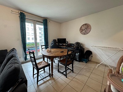 APPARTEMENT T3 A LOUER - ST ETIENNE - 64.19 m2 - 620 &euro; charges comprises par mois