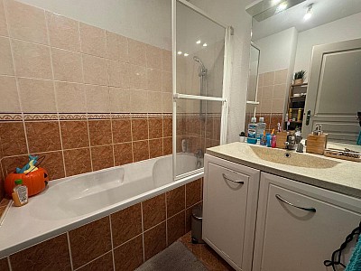 APPARTEMENT T3 A LOUER - ST ETIENNE - 64.19 m2 - 620 &euro; charges comprises par mois