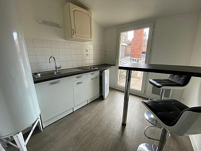 APPARTEMENT T3 A LOUER - ST ETIENNE - 50.34 m2 - 620 &euro; charges comprises par mois