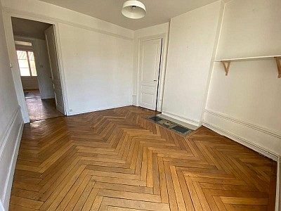 APPARTEMENT T3 A LOUER - ST ETIENNE - 80.44 m2 - 720 &euro; charges comprises par mois