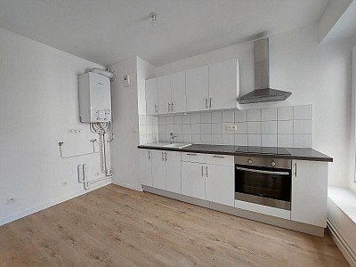 APPARTEMENT T3 A LOUER - ST ETIENNE - 62.95 m2 - 618 &euro; charges comprises par mois