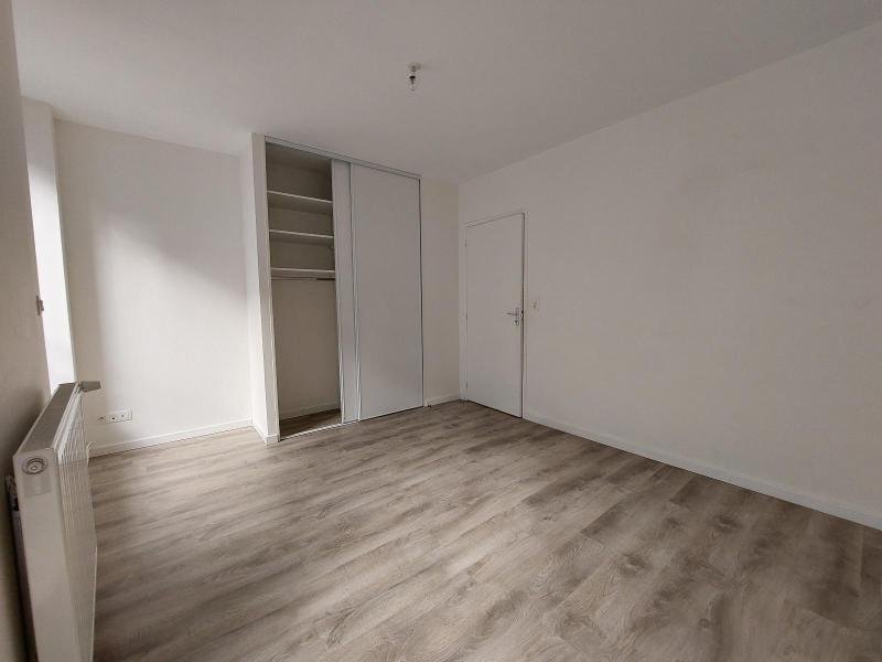 APPARTEMENT T3 A LOUER - ST ETIENNE - 62.95 m2 - 618 &euro; charges comprises par mois