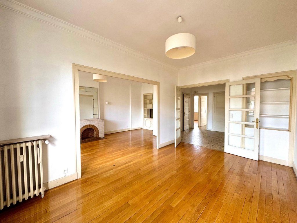 APPARTEMENT T3 A LOUER - ST ETIENNE - 74.9 m2 - 695 &euro; charges comprises par mois
