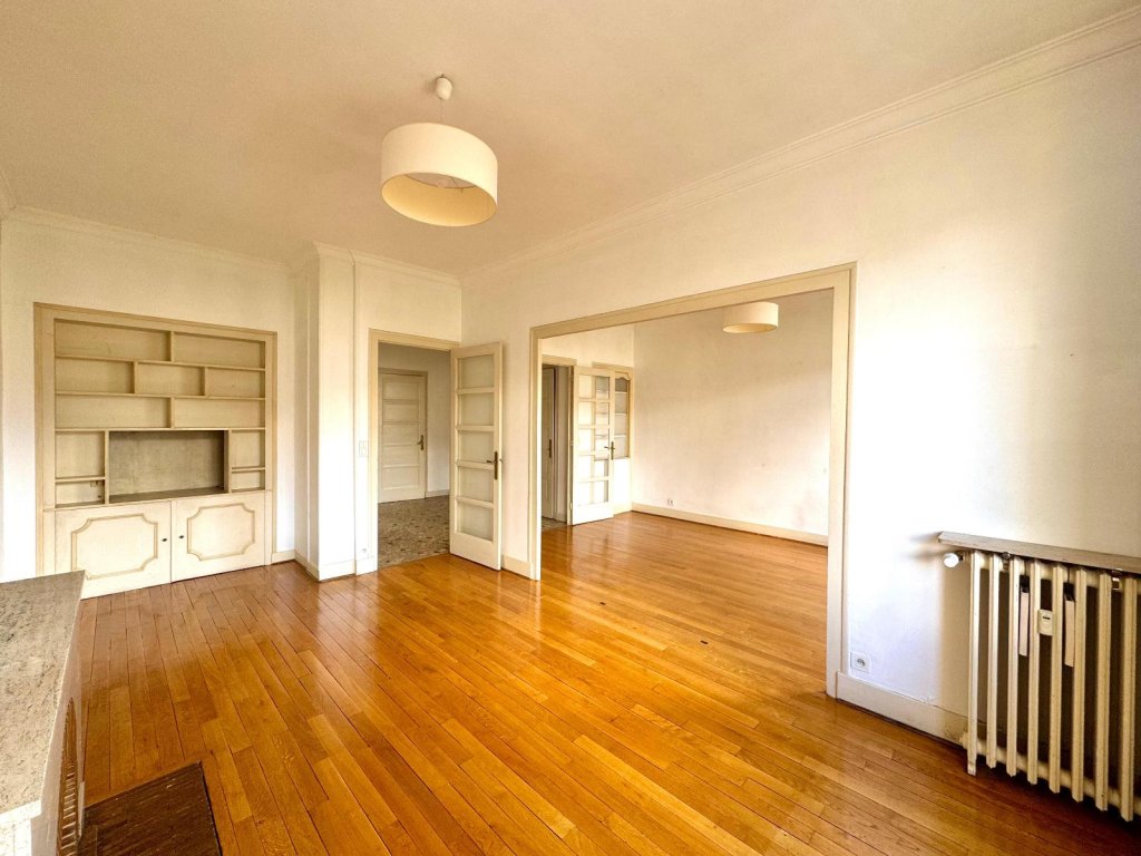 APPARTEMENT T3 A LOUER - ST ETIENNE - 74.9 m2 - 695 &euro; charges comprises par mois