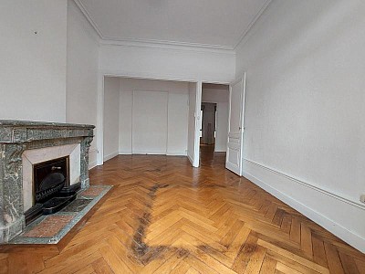 APPARTEMENT T3 A LOUER - ST ETIENNE - 79.43 m2 - 690 &euro; charges comprises par mois